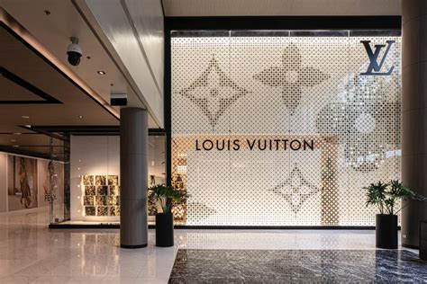 louis vuitton prices in manila|louis vuitton manila greenbelt makati.